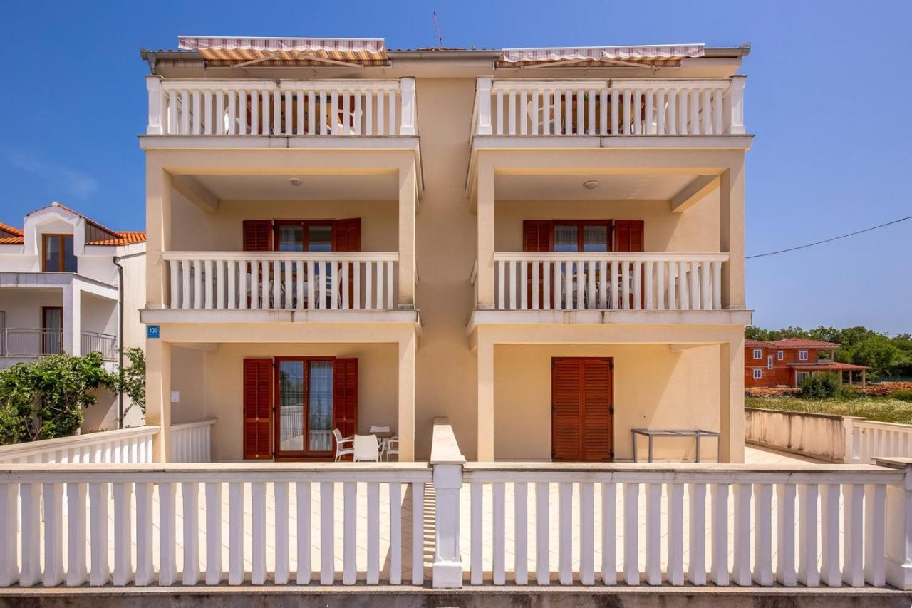 מאלינסקה Apartments Rina מראה חיצוני תמונה
